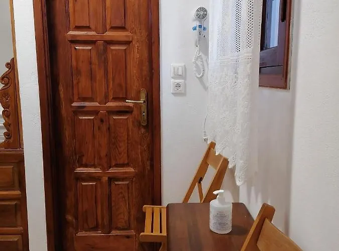 Kalliopis * Olympos (Karpathos)